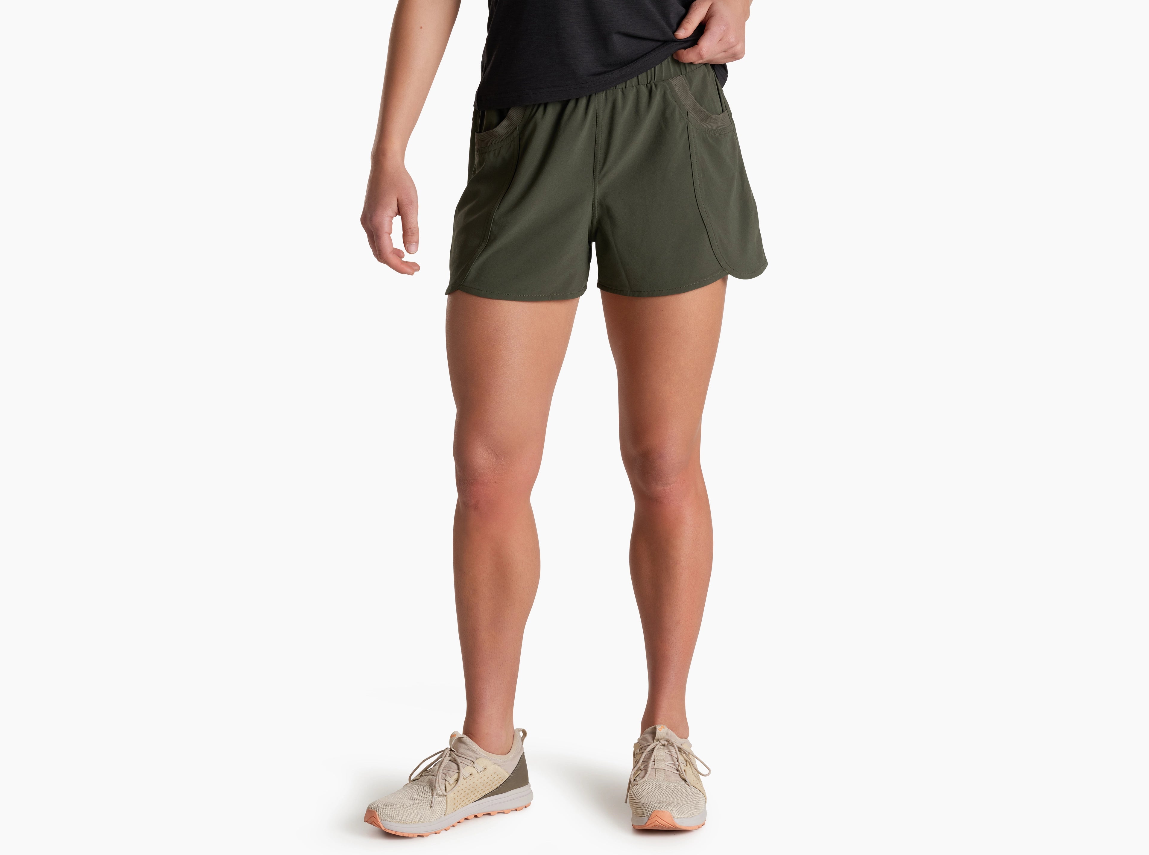 Women's Vantage Trainer Shorts